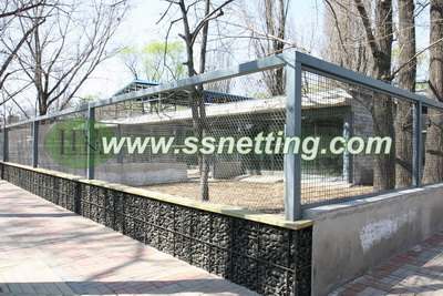 Ostrich netting mesh, Zoo Ostrich enclosure