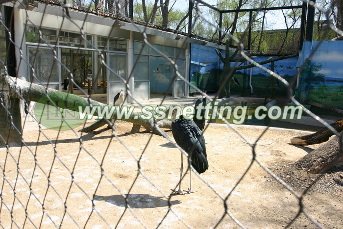 Crane cage netting Design and construction