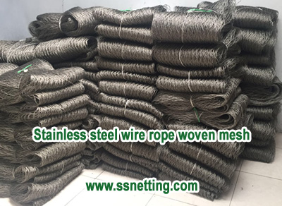 Stainless steel wire rope woven mesh production