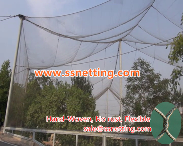 bird netting fence for crane exhibit project, crane cage netting
