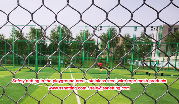 Safety netting in the playground area - stainless steel wire rope mesh products